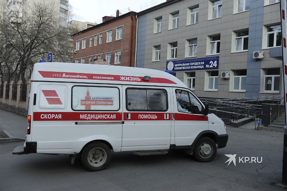 Некоторые зараженные COVID-19 медики уже прошли лечение и выздоровели