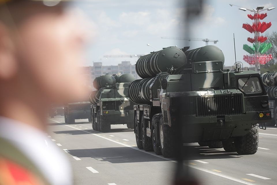 Парад в Минске посмотрели жители многих стран.