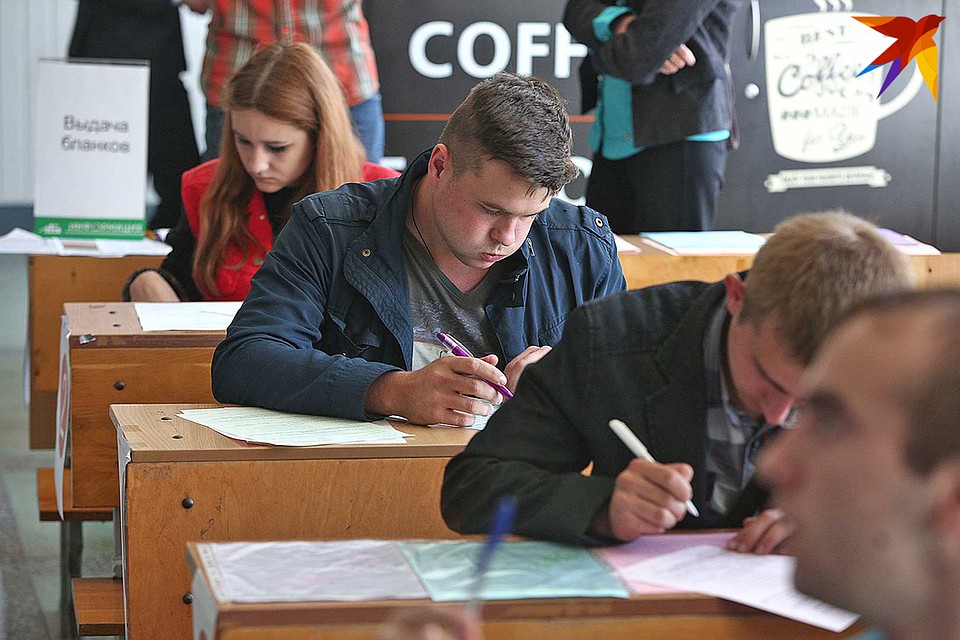 ЦТ по самым популярным предметам, русскому и математике, точно разделят на два дня.