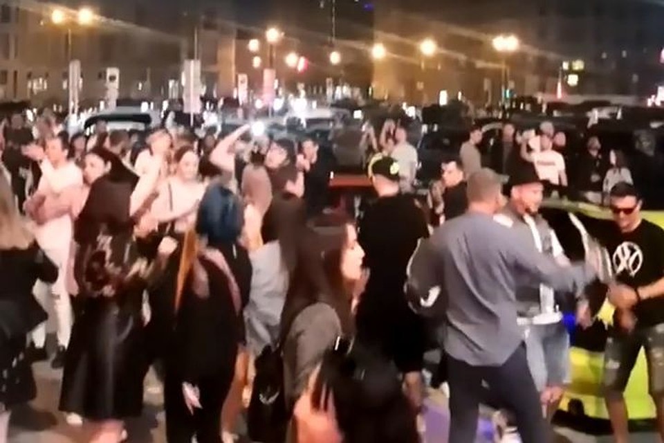 Вечеринка оказалась бурной. Фото: соцсети.