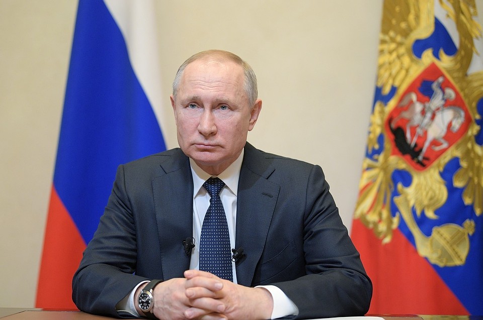 Путин подписал закон о повышении предельного возраста ректоров
