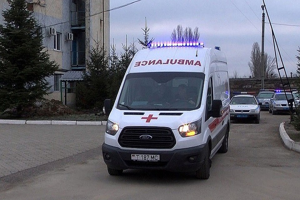 "Скорая" доставила малыша в больницу.