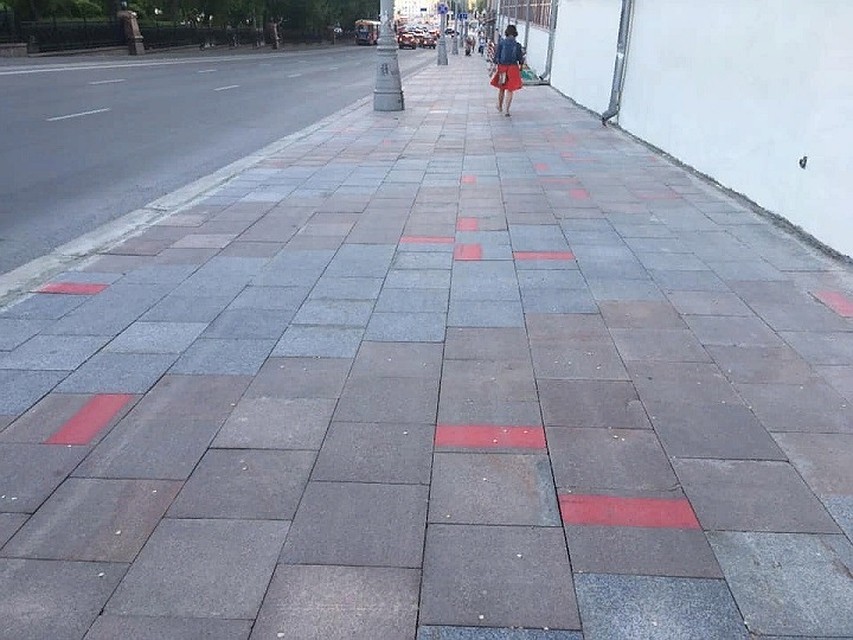 Фото нового «арт-объекта» уже начали обсуждать в местных пабликах в соцсетях. Фото: Facebook Екатерины Калужниковой