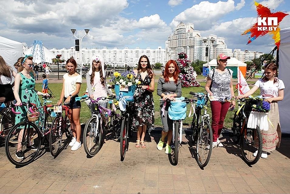 Рейтинг составлен по результатам исследования длины городских велодорожек и велополос, а также велосипедных маршрутов и числа прокатных велосипедов на велостанциях