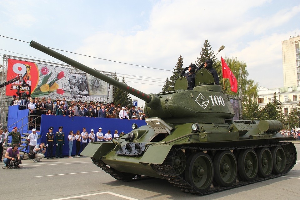 Участники Парада будут в перчатках.