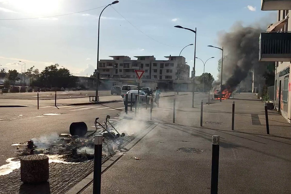 События во французском Дижоне, где последнюю неделю продолжались межэтнические беспорядки, получили продолжение.