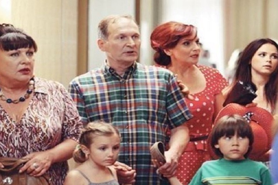 Сцена из сериала "Сваты". Фото: Instagram svatyofficial