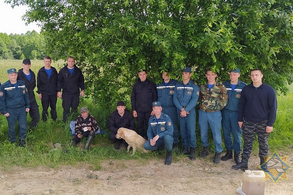 За время спасательной операции поисково-спасательная группа прошла 50 км лесного массива и полевых дорог как в пешком, так и на квадроциклах. Фото: 112.by