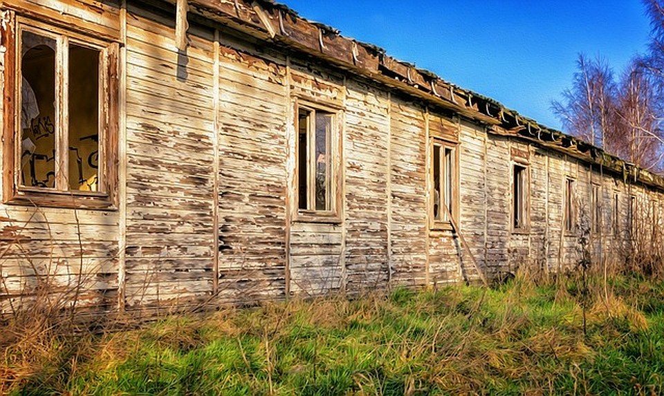 В Смоленске после проверки прокуратуры снесут 12 аварийных домов. Фото: pixabay.com.