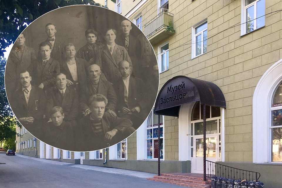 Фотографии принесли две недели назад. Фото: Вера Ковалева/ музей «Заельцовка»