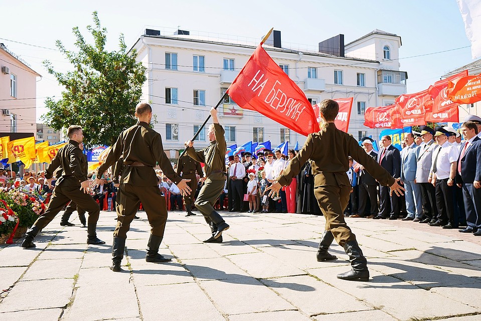 Ветеранов ждет праздничная программа под окнами в День города Орла
