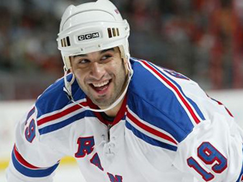 До 2000 года Федор выступал за команду «Ижсталь».<br>Фото:<a href="http://hockey-blog.ru/tags/sostav/" target="_blank">www.hockey-blog.ru</a>