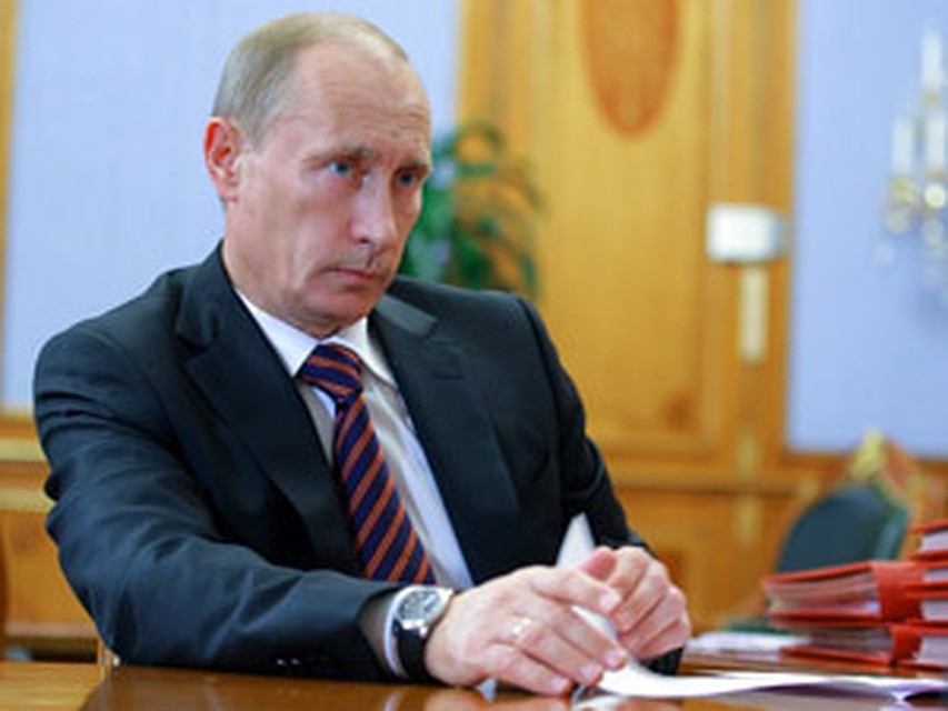 Премьер РФ признал, что проблема бюрократии и мздоимства - это исконная проблема России