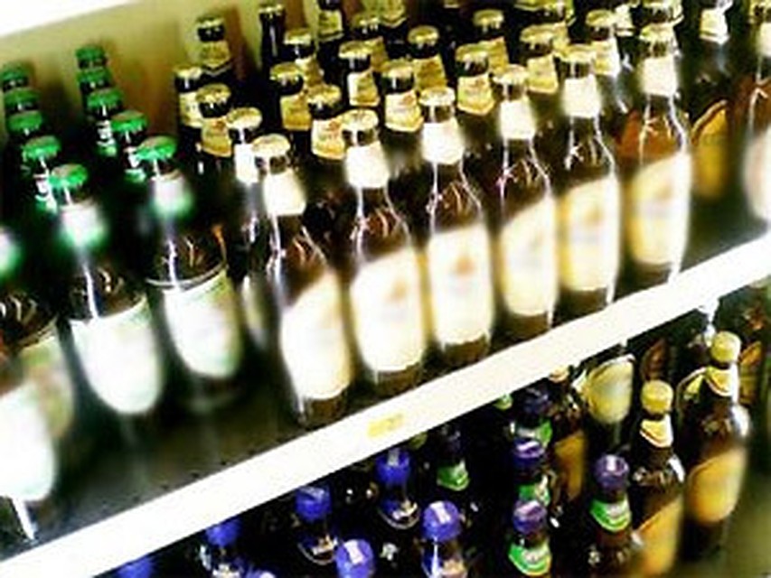 Литовские монахи-францисканцы просят пивоваренную компанию Svyturys-Utenos alus не использовать в рекламе пива образ монахов
