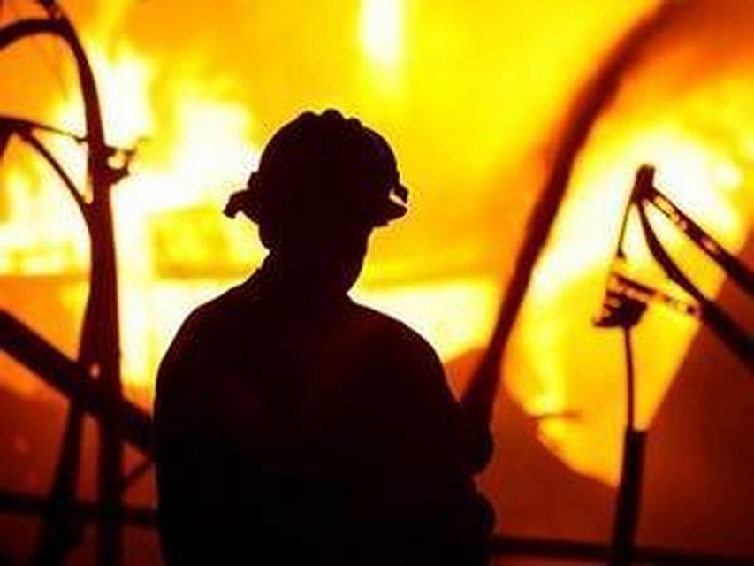 По факту пожара проводится расследование, устанавливается виновник и все обстоятельства произошедшего.