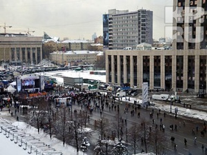Люди стали покидать проспект Сахарова