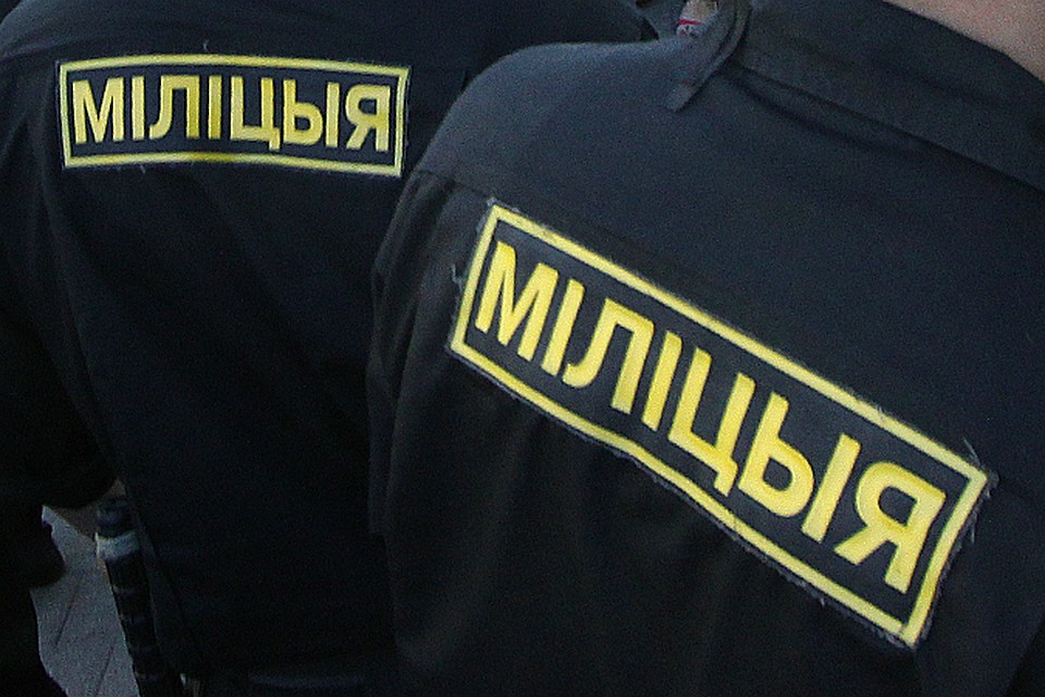 Милиционер ударил подчиненного и пошел под суд.