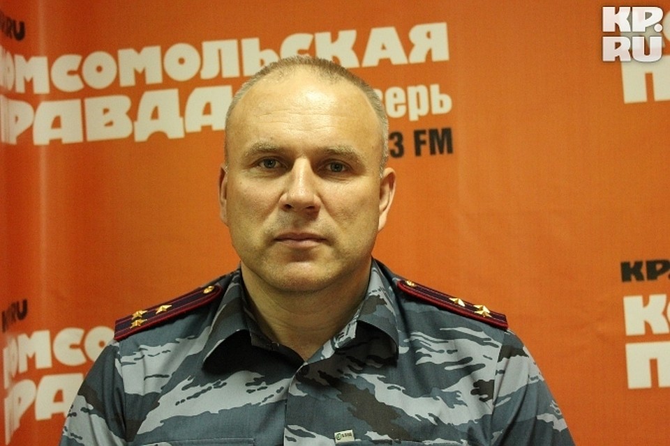 Юрий Рычков еще не успел сменить погоны полковника на генерал-майорские