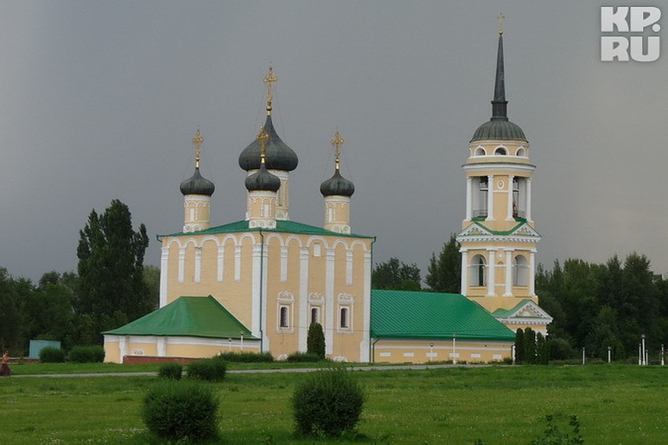 Успенская адмиралтейская церковь.