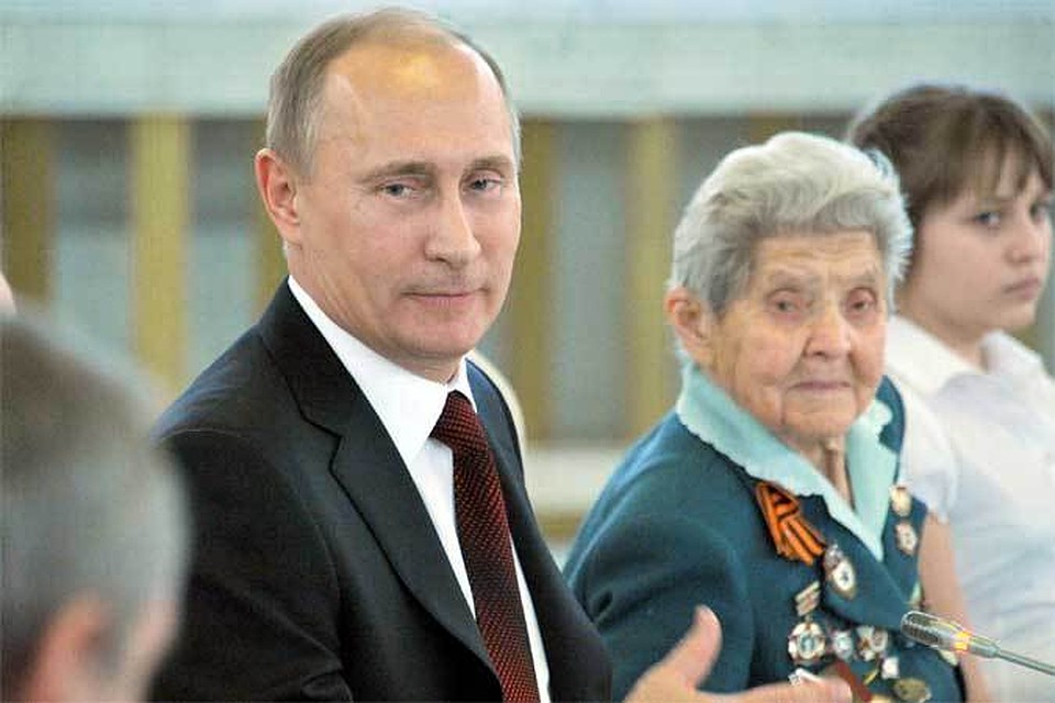 Владимир Путин на встрече с ветеранами