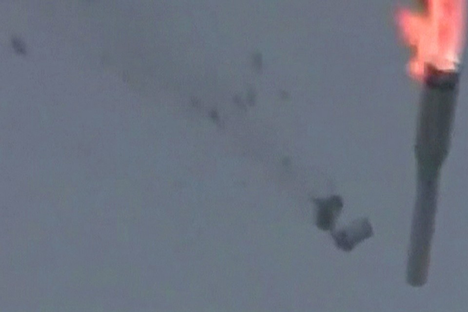 Ракета упала через несколько секунд после старта