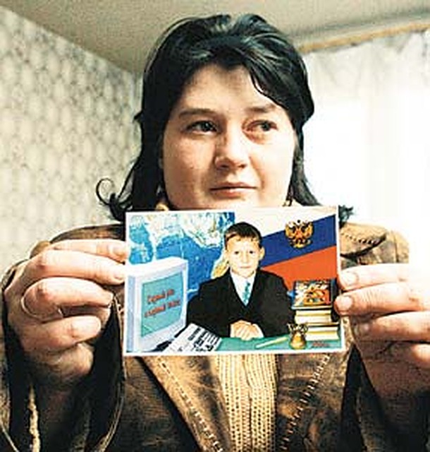 После похорон мама Антошки подаст в суд на лифтеров.