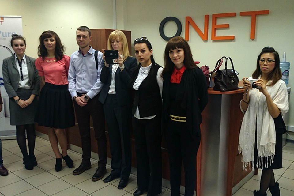 Участники семинара, приуроченного к открытию офиса QNet в России.