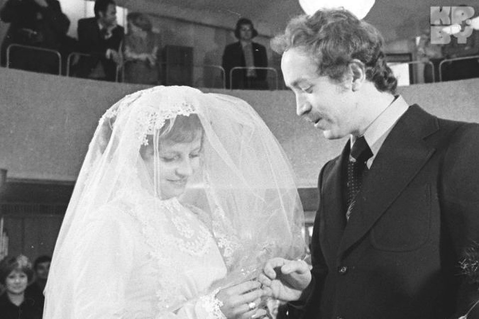 Актриса Ирина Померанцева 5 лет ждала развода Леонида Борткевича с первой женой, а он взял и женился на Ольге Корбут. Фото: архив Леонида Борткевича.