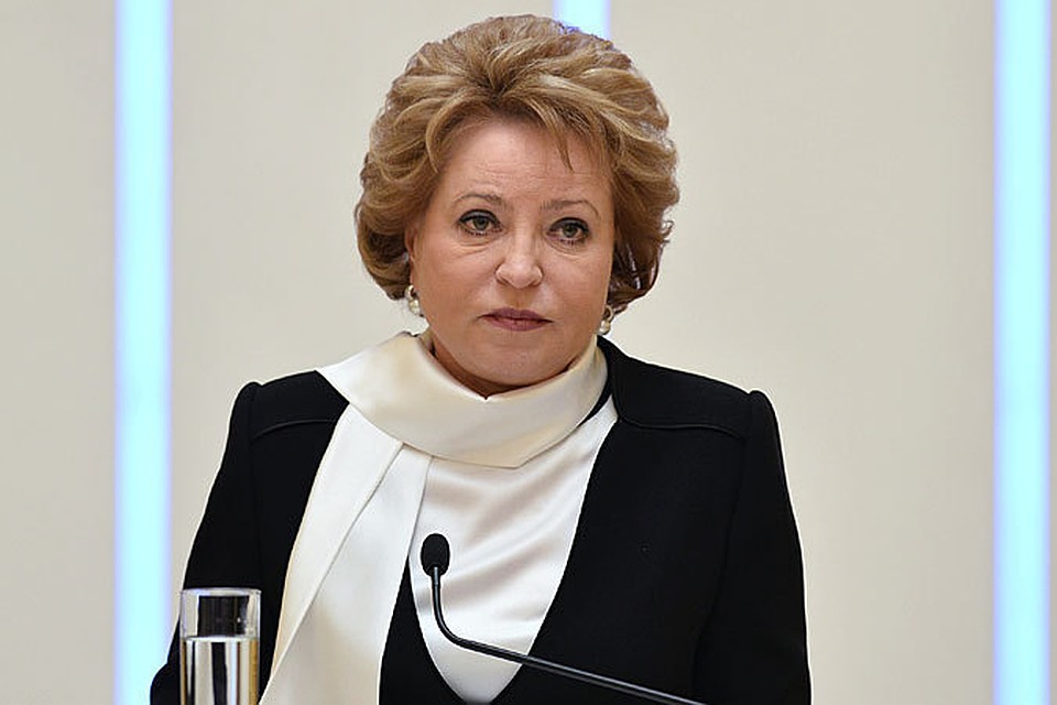 Валентина Матвиенко также задекларировала две квартиры, жилой дом, личную и служебную дачи и легковой автомобиль «Шевроле Нива»