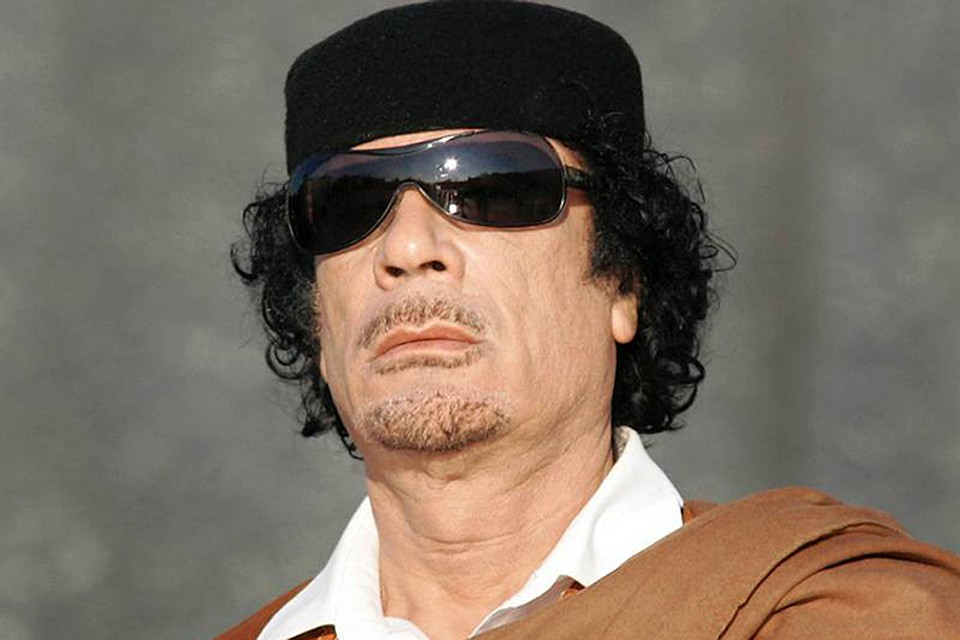 А ведь полковник предупреждал их, что история им обязательно отомстит...