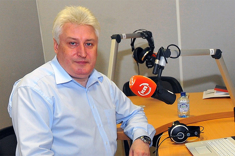 Главный редактор журнала «Национальная оборона» Игорь Коротченко в студии радио "Комсомольская правда".