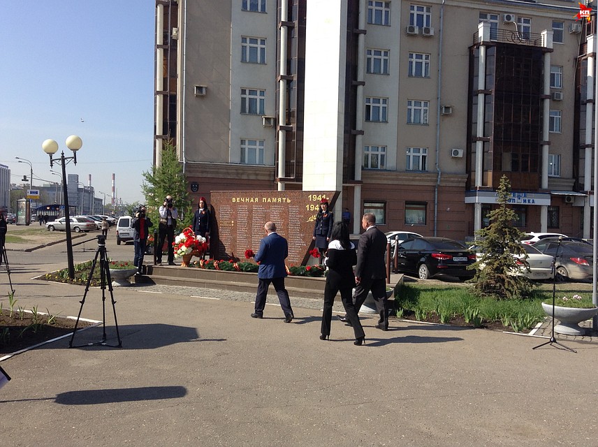 Руководство "Метроэлектротранса" тоже не осталось в стороне Фото: Екатерина ВИСЛАВСКАЯ