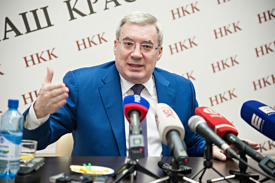 Виктор Толоконский посоветовал не паниковать по поводу качества дорог в Красноярске Фото: Правительство края