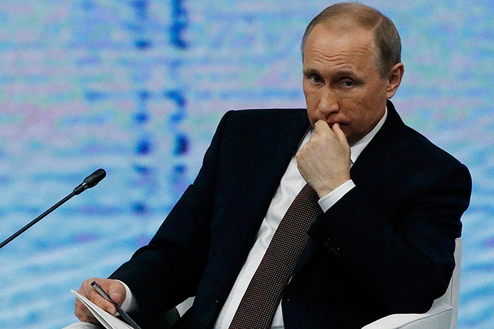 При этом какого-то изменения в санкционной политике ЕС Путин не ждет