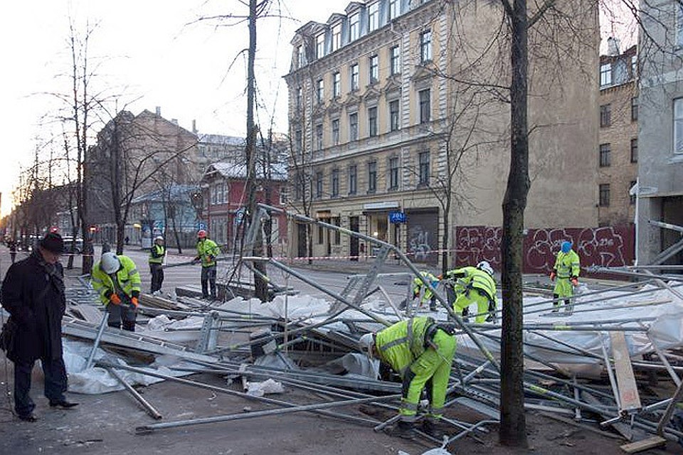 В Латвии бушует буря. Фото: с сайта mixnews.lv