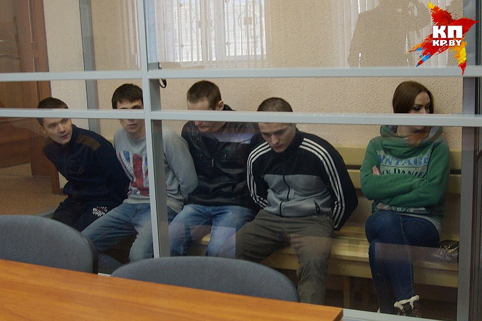 В Гомеле группу молодежи приговорили за спайсы к 10-15 годам
