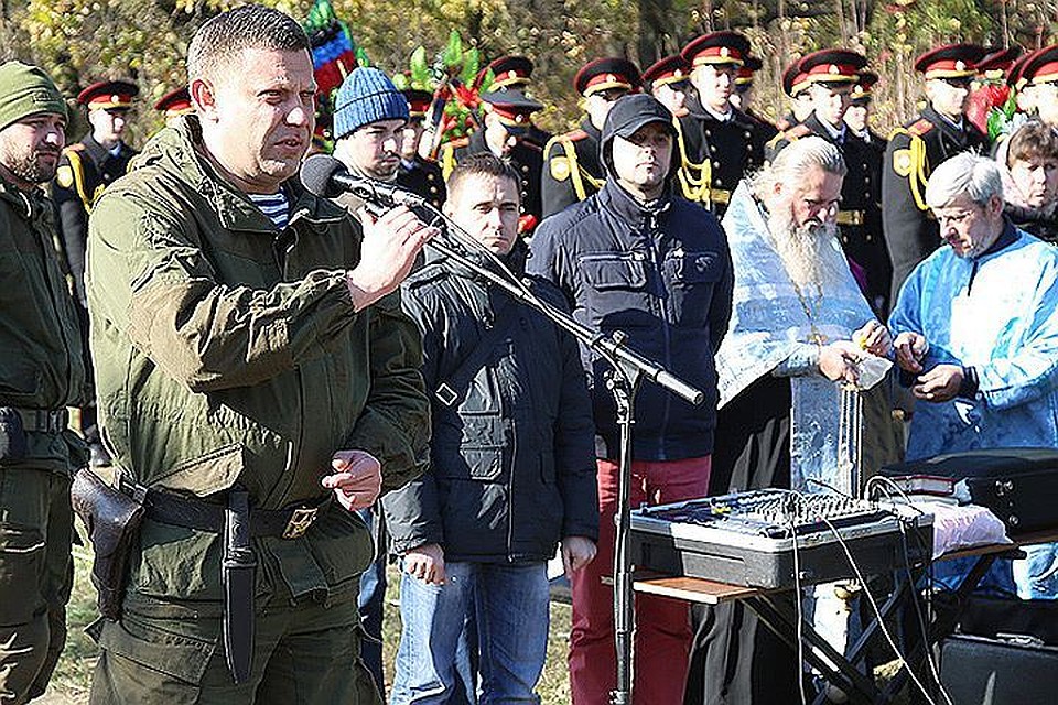 Арсена Павлова ("Моторолу") похоронили на кладбище в Ленинском районе Донецка