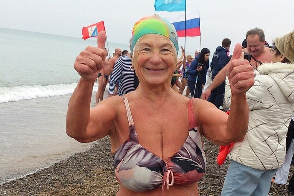 Раиса - морж с 75-летним стажем.