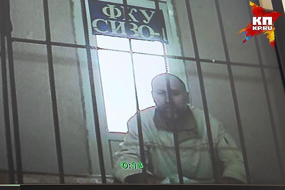 Бывший милиционер находится под арестом с апреля прошлого года.