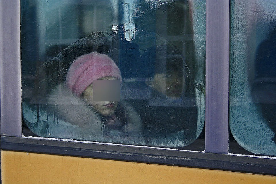Версии развития событий в Кантемировке девочки и водителя кардинально противоложны.