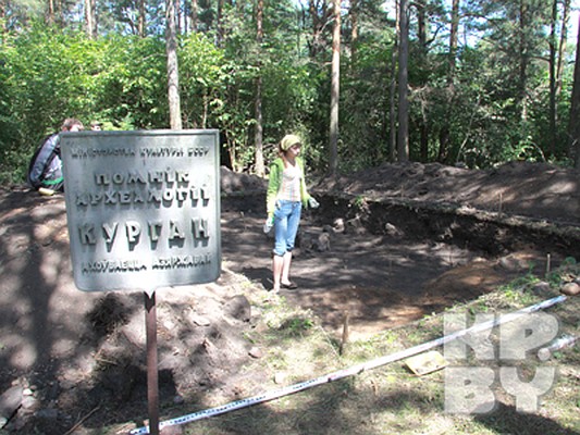 Раскопки древнего поселения