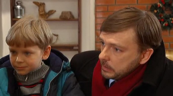 Еще одна романтическая роль достается актеру в фильме «Моя мама - невеста». Нилов снимается в главной роли бизнесмена Юрия Ивановского в комедии Натальи Родионовой Роли в этих двух фильмах несомненно подтвердили богатый творческий потенциал Алексея Нилова. Но, к сожалению, не изменили положение дел. Режиссер: Наталья Родионова. В ролях: Мария Кивва, Алексей Нилов, Антон Воловик, Иван Агапов, Ирина Серова, Игорь Жуковский, Александра Флоринская. Фильм снят по роману Ганны Слуцки.