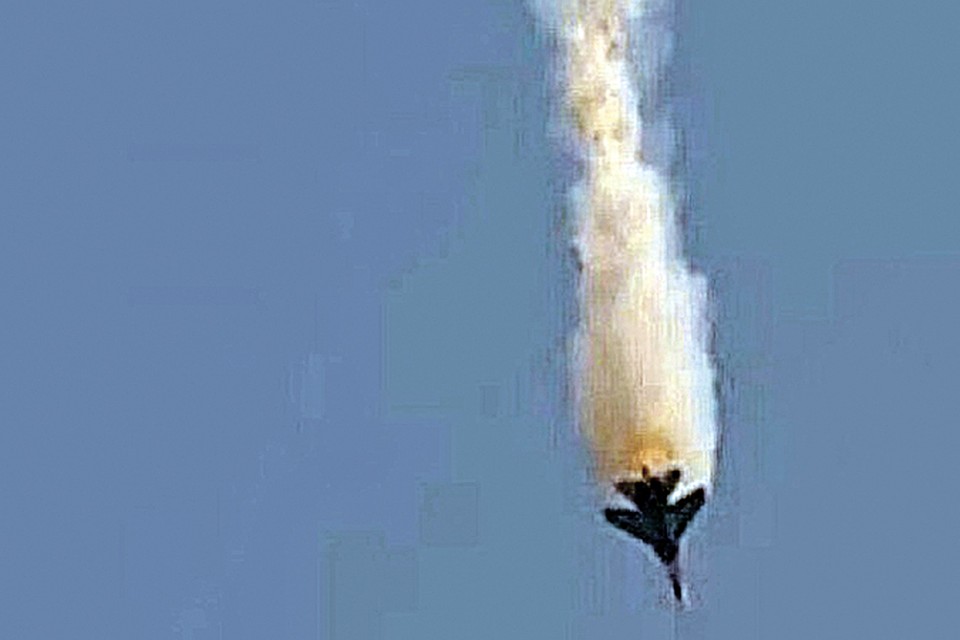 Су-24 специально сбили, чтобы заставить русских впредь использовать свою секретную технологию, - считает Пол Крейг Робертс.