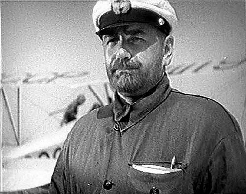 С "Летчиков" началась кинокарьера Бориса Щукина.