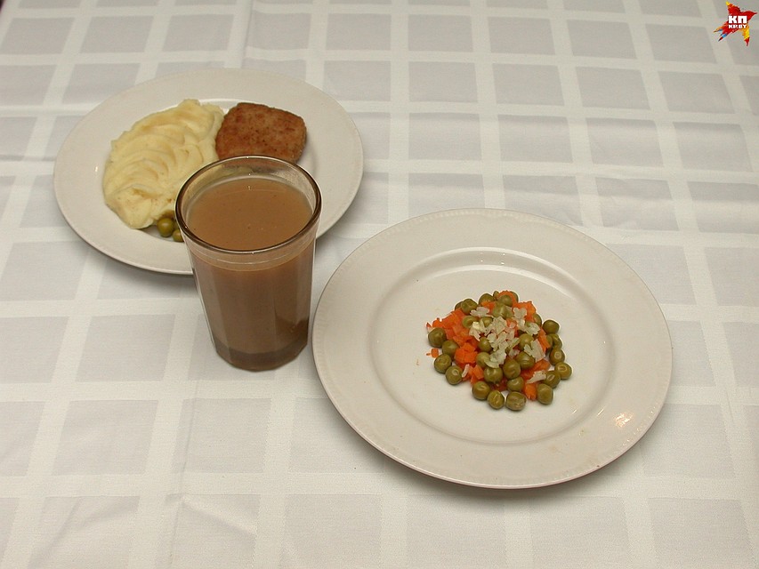 Не самый любимый детский салат