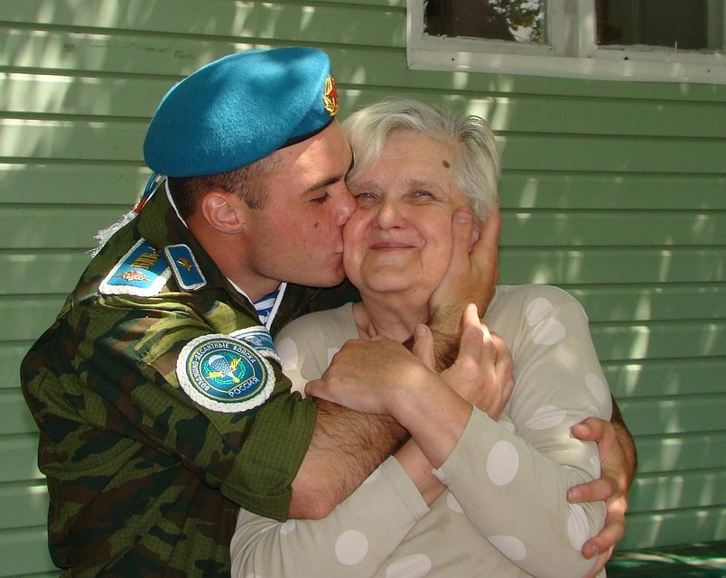 Все дети, кого вырастила Татьяна Сорокина, считают своей мамой. Фото: страница соцсети героини публикации.
