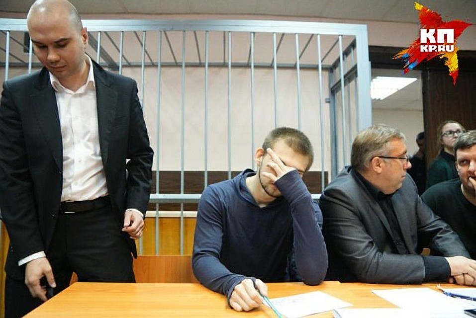 Перед СИЗО блогер был не так бод, как при домашнем аресте Фото: Алексей БУЛАТОВ
