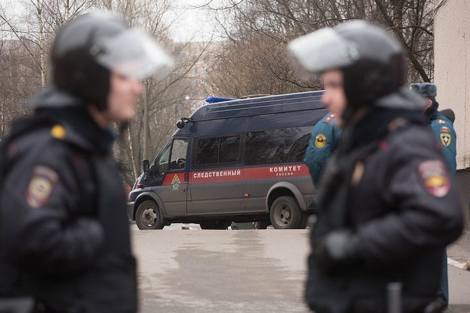 Оперативные службы на месте происшествия Фото: Александр ГЛУЗ