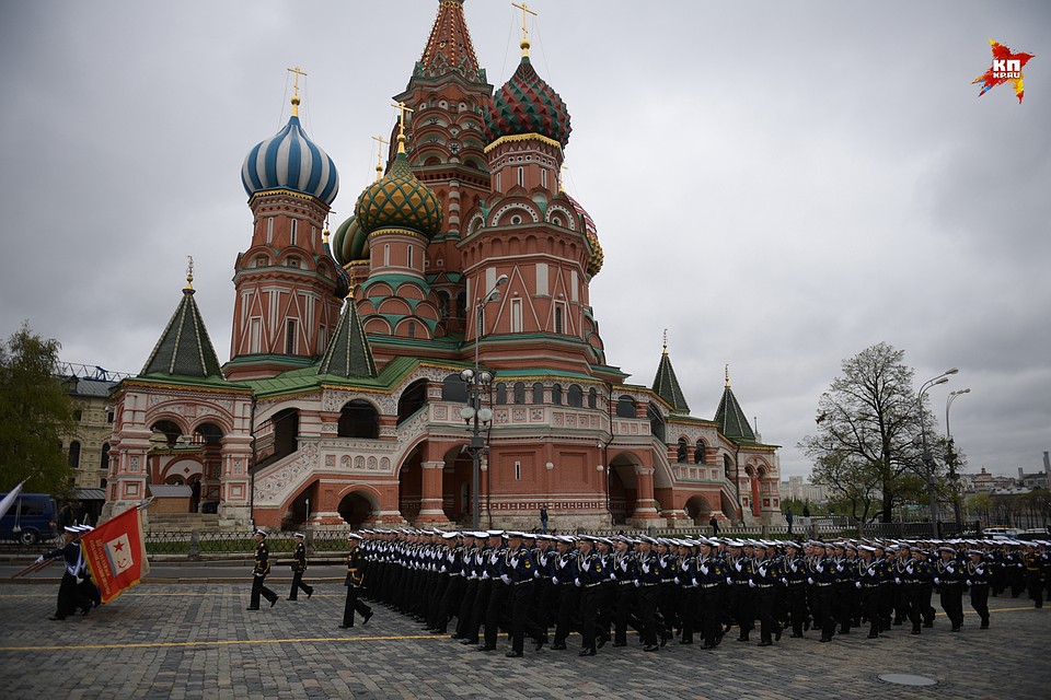 Краса и гордость российского флота Фото: Виктор ГУСЕЙНОВ
