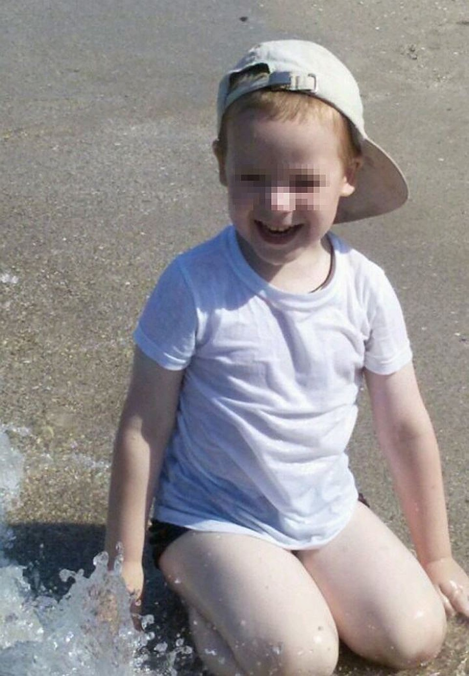 23 апреля во дворе жилого дома машина сбила насмерть 6-летнего Алешу Шимко Фото: Личный архив